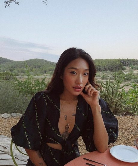 Peggy Gou hübsche exklusive galerie