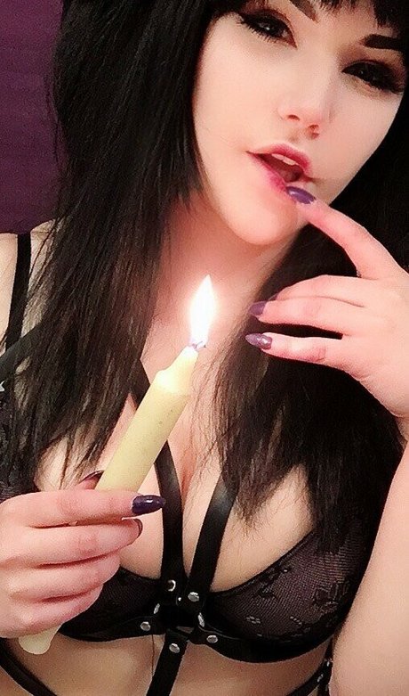 Loliskye nacktheit kostenlose bild