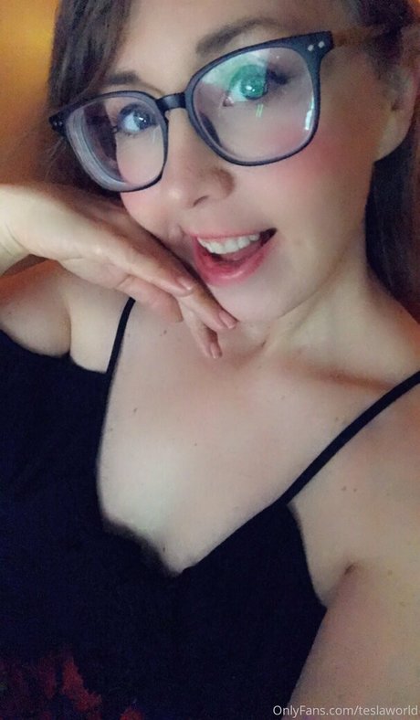 prinzessin nackt onlyfans kunst hübsche bild