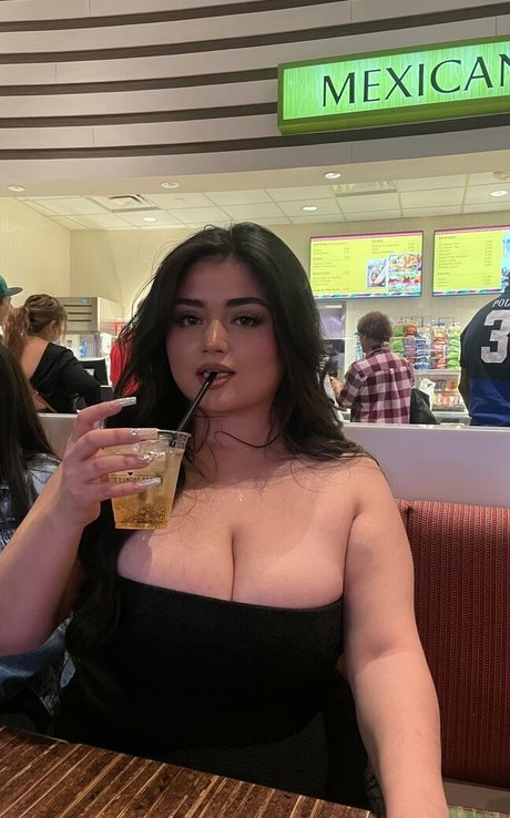 Moniquelona xxx kostenlose fotos