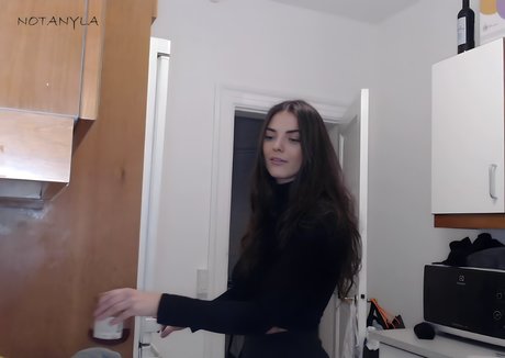 Notanyla erotische nackt foto