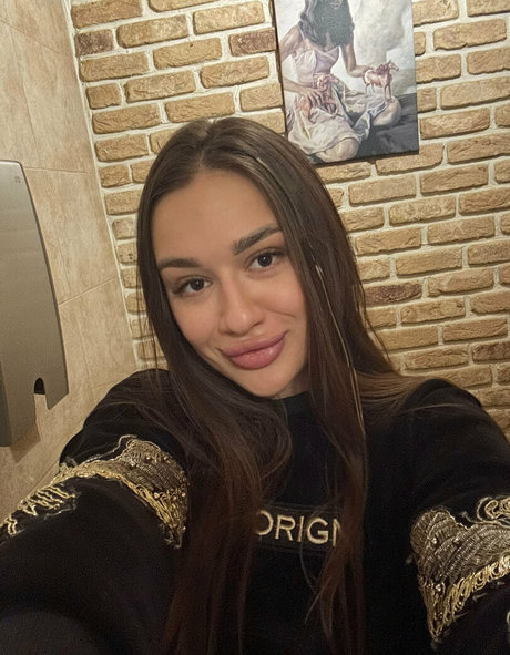 Kitty Katty kunst pornostar bilder