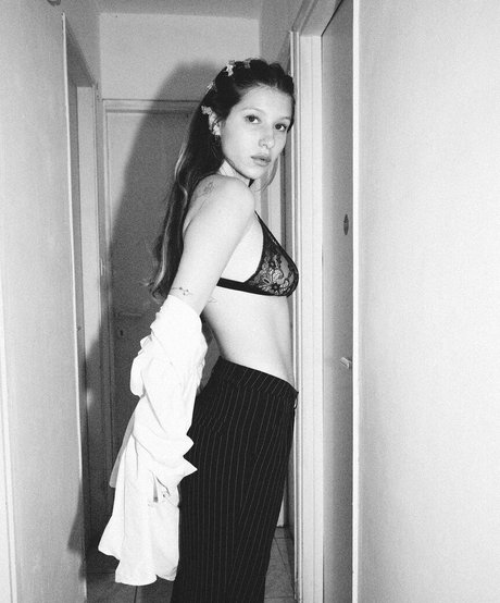 Roni Zouler perfekte erwachsene bild