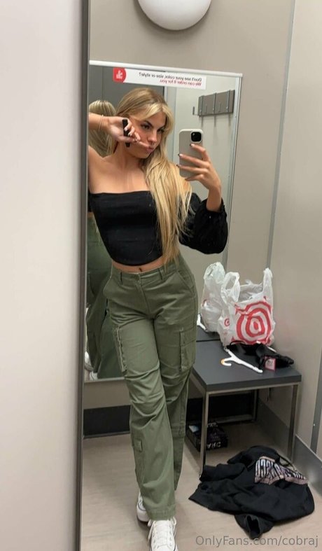 cobraj kostenlose nackte galerien