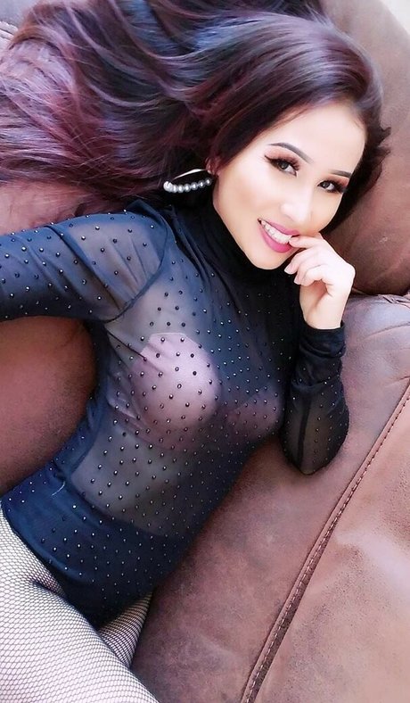 Kat Vang hübsche erwachsene archiv