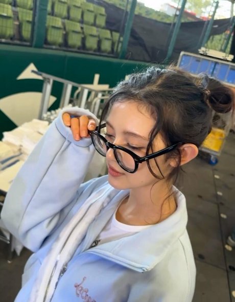 Danielle Marsh schauspielerin perfekte galerien