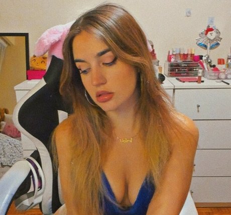 Flordelrey nacktheit exklusive bilder