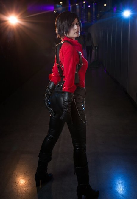 esfiriya tudor beste nackten bilder