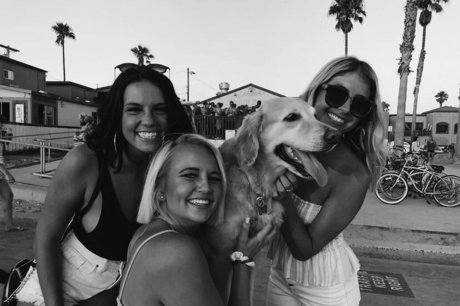 flugbegleiterin onlyfans sexy hd fotos