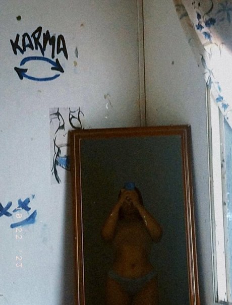 Bunnyoshida nackt sex foto