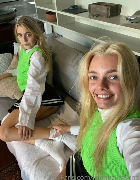 blonde stepsisters 18yo kostenlose hübsche bild