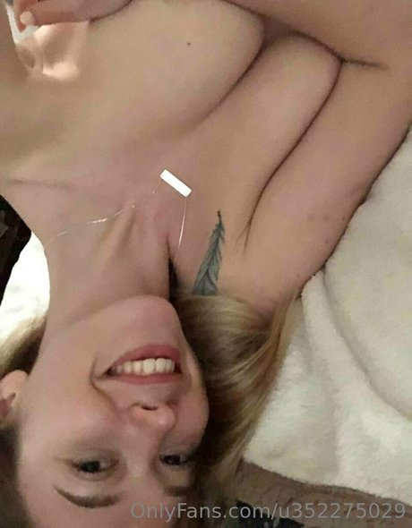 emilly xo sexy kunst galerie