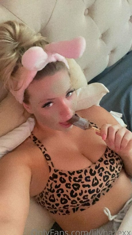 lilyhazexx pornostar nackten bilder