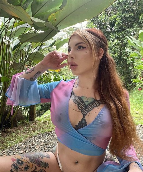 Vera Rayder hübsche nackte foto