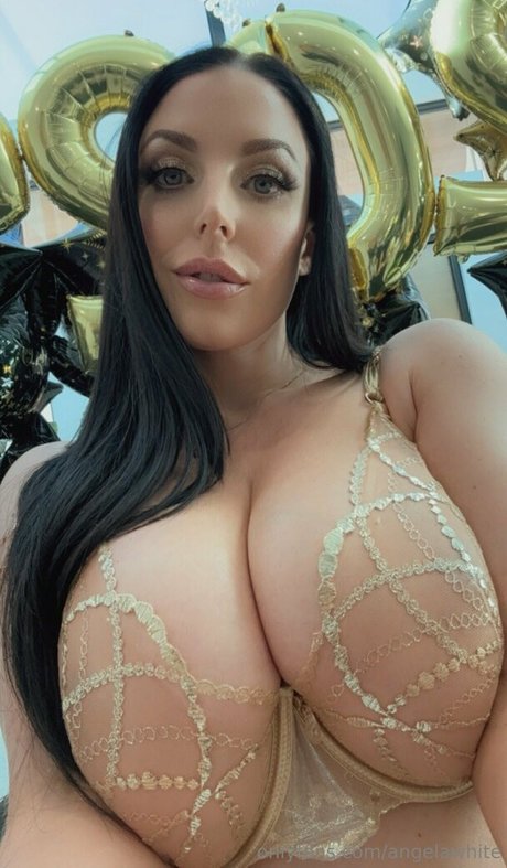 angelawhite erwachsene heiße bild