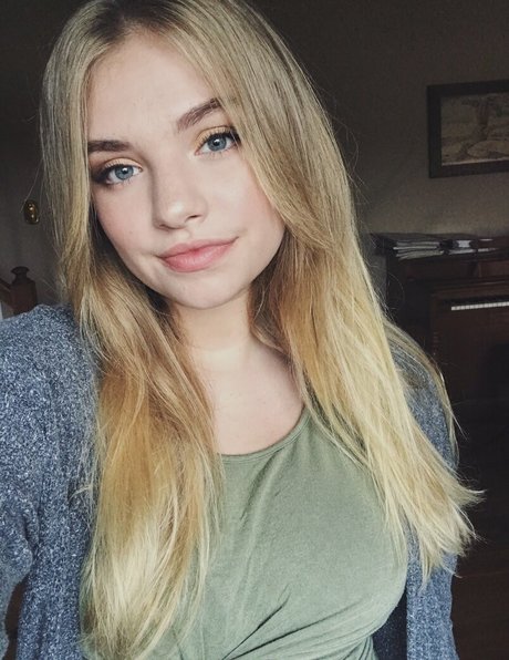 Ruth Choate schöne sexy bild