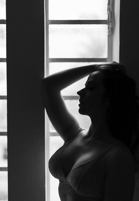 Nay Rodrigues exklusive top bild