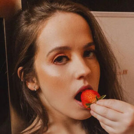 Nay Rodrigues nackt pornographische fotos