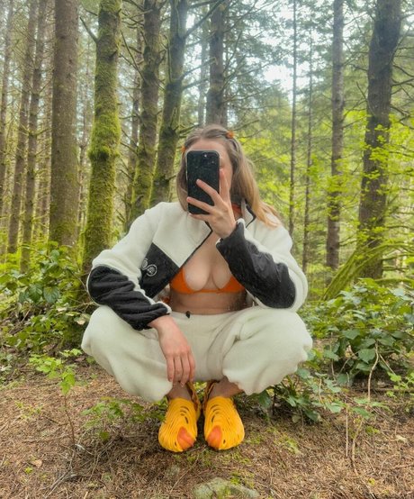 Sabrina Bloedorn exklusive pornografische fotos