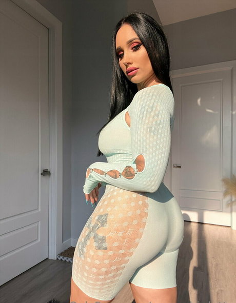 playmate-onlyfans erwachsene exklusive bild