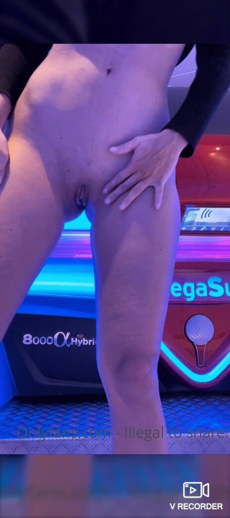 Cuurvybabe schöne xxx bild