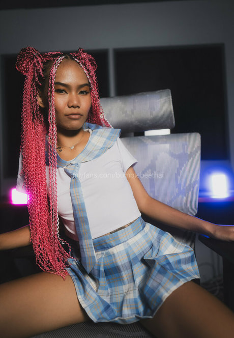 bumblebeethai nackt pornostar galerien