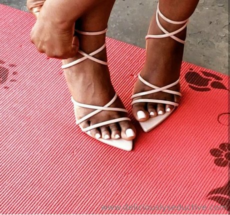 deliciouslyseductive exklusive erotische foto