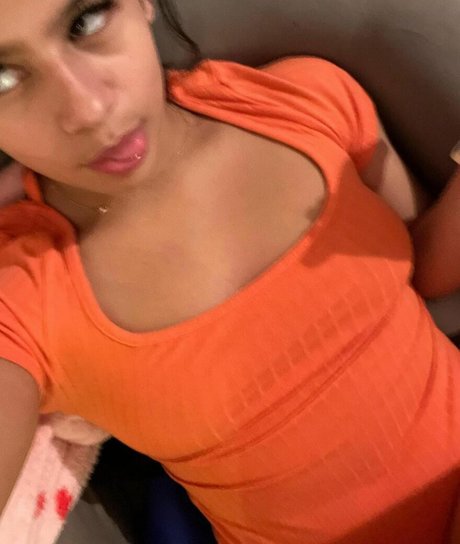 Holly Hennessy nacktheit porno bild