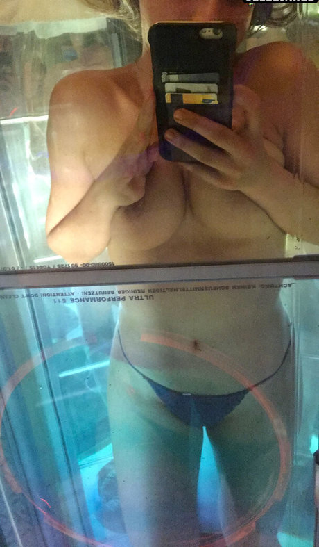 Jenna Zolla erwachsene nackten bilder