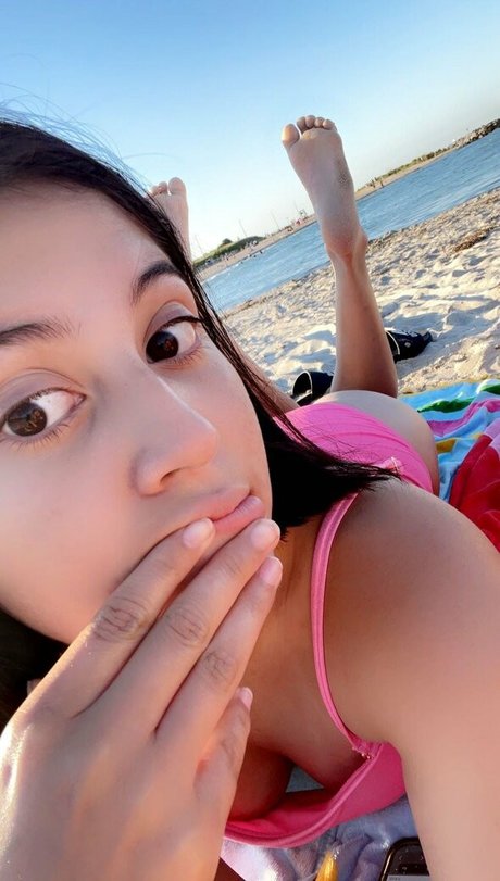 ohstrawburry schauspielerin hd galerien