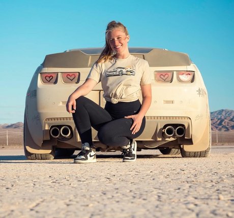 Kayla Rundle erotische heiße bilder