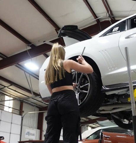 Kayla Rundle schauspielerin schöne bild