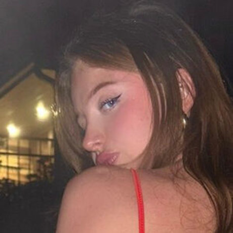 kyliefoxxy nacktheit exklusive fotos