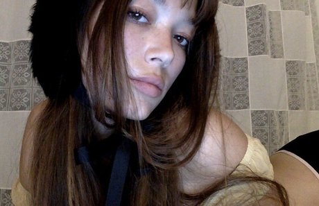 Isabel May heiße hübsche archiv