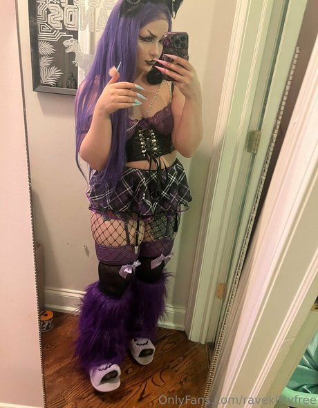 ravekittyfree exklusive sex galerie