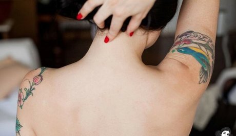 Love and Luck nackt pornographische fotos