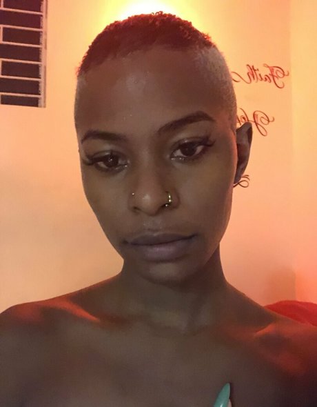 schwarzer squirt nur fans top nacktheit bilder