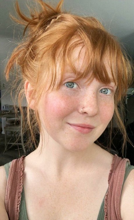 Rosalie Mae schauspielerin erotische galerien