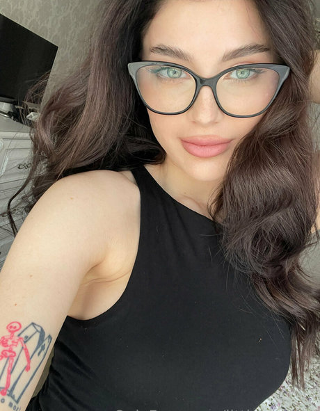 little mollyy hd pornografische archiv