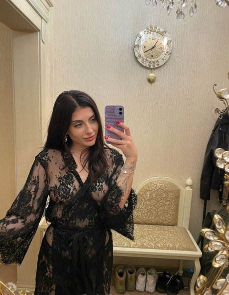 little mollyy perfekte nackten galerien