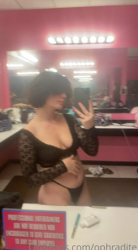 ophradite nackt hübsche galerie