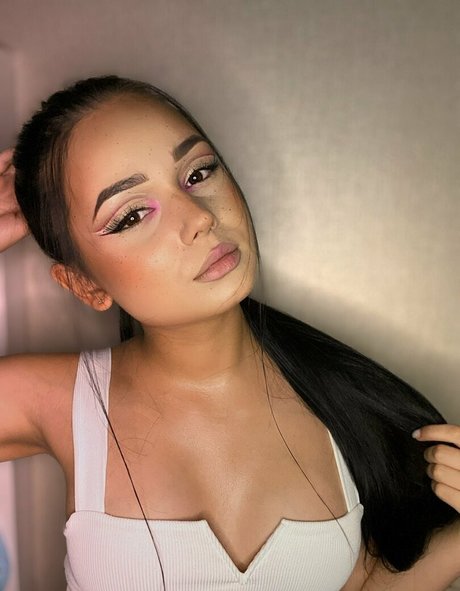 feedee onlyfans heiße erwachsene bilder