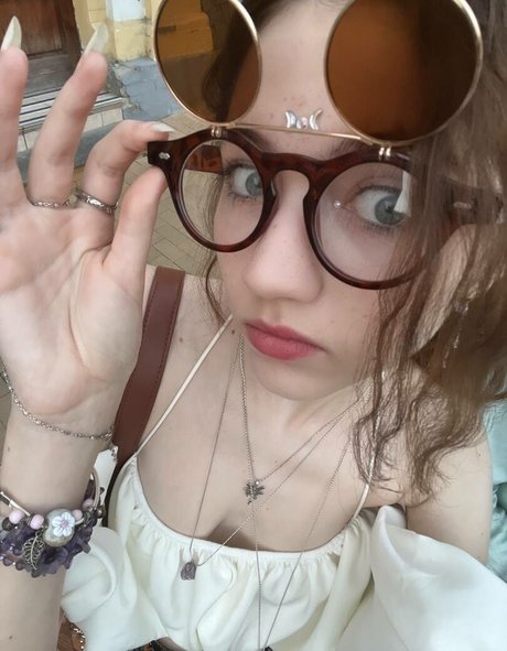 Dana Taranova Bilder