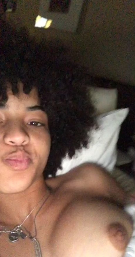 LightSkin hübsche akt galerie