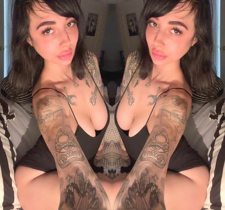 nova 6 erotische nackten archiv