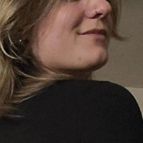 RobynFox153 model nacktheit galerie