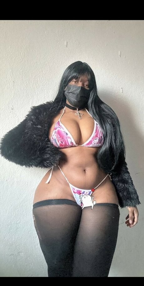 unholyybunnyy schöne nackt foto