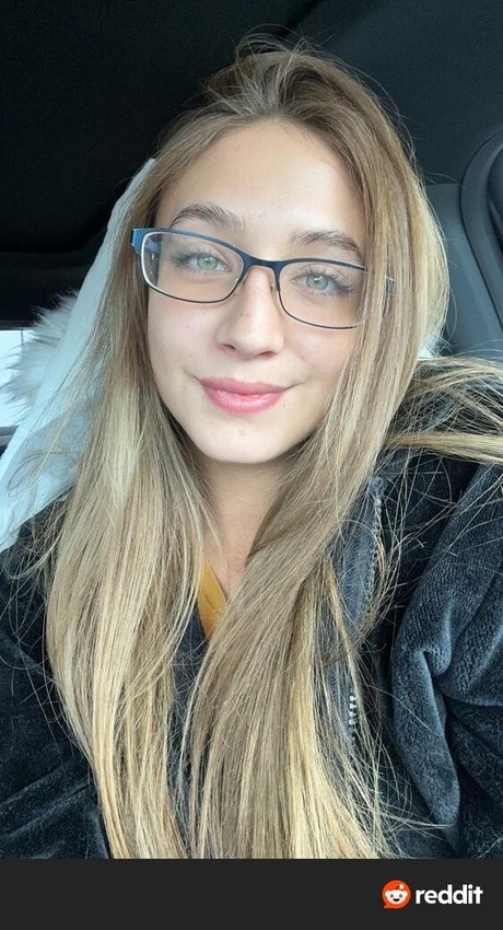 YellowMinimum6204 freie sexy foto