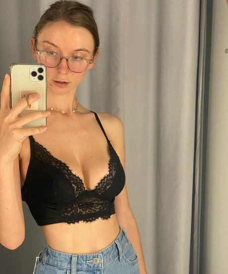 YouRina exklusive hübsche galerie