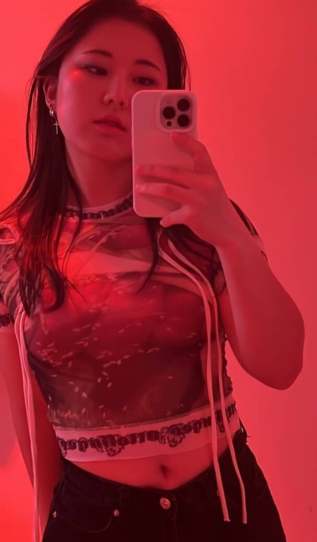 JisuArtist nackt erotische galerie